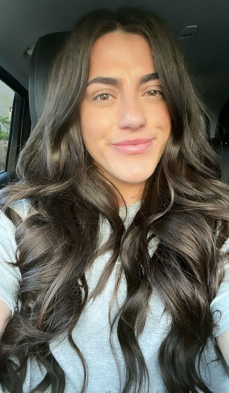 hunterhenderson high quality actress gallery