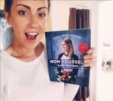 Ellie Goulding nudes pornstar pic