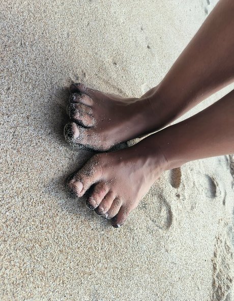 bakinggiantbuns naked pornstar picture