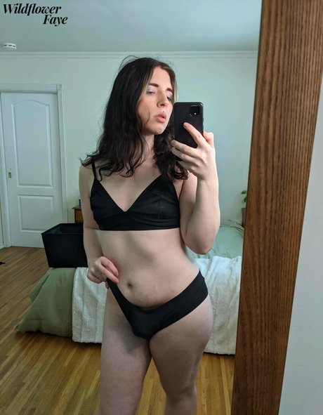 wildflowerfaye sex actress photo