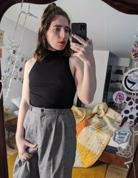 wildflowerfaye porn model images