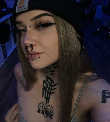 ssmzh_ pretty model picture