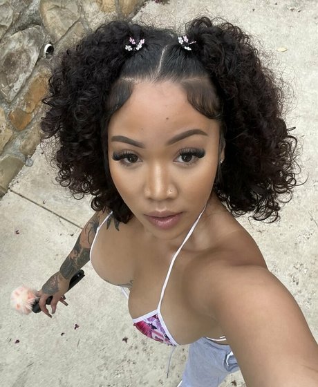 faiygo beautiful pornstar photos