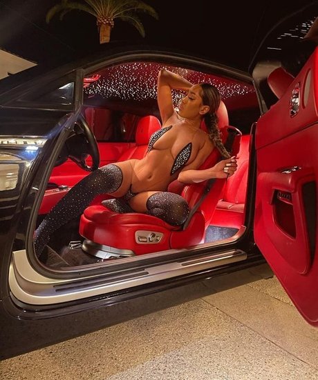 natrl hd star picture