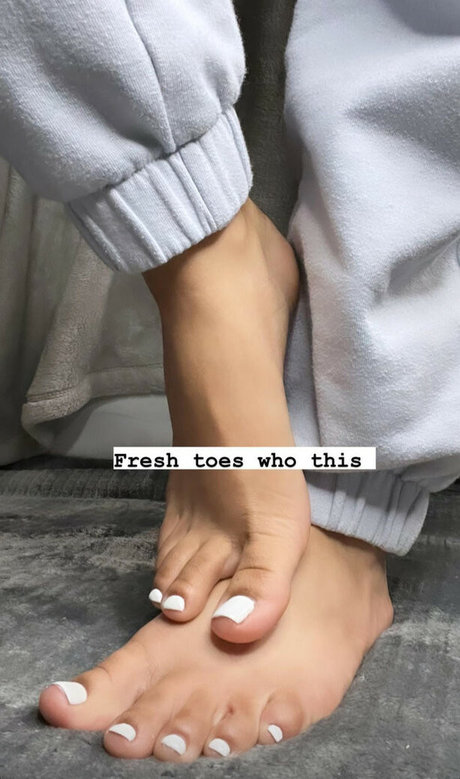 Sara Rios pornstar naked archive