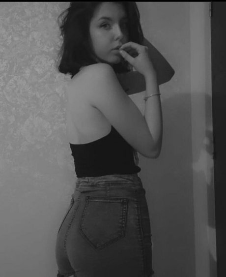 babydeeeefree best model img