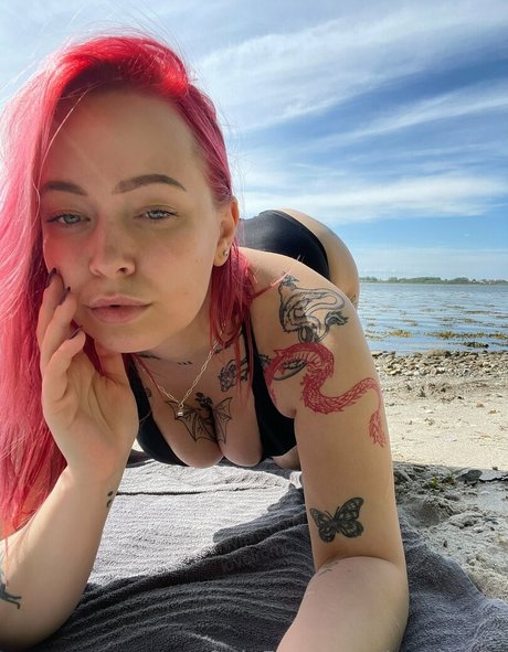 lovefromc art actress photos