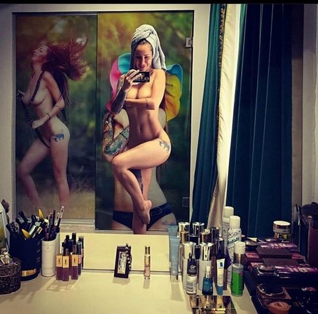 giulsthemilf model nudes galleries