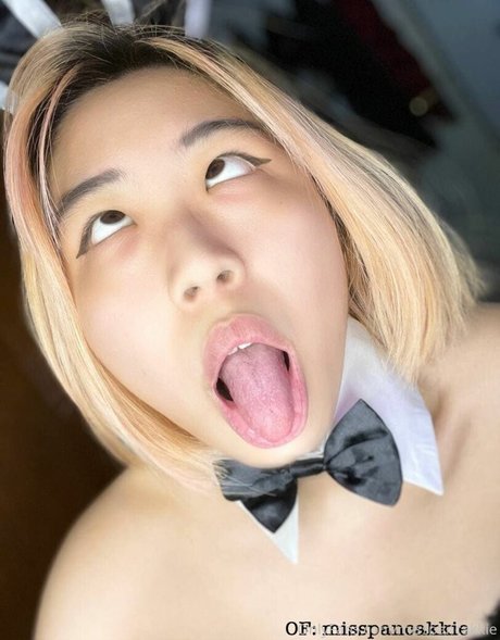 Sacredsword429 pretty star img