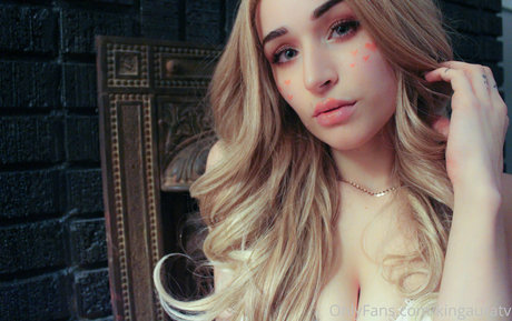 KingAuraTV hd pornstar gallery