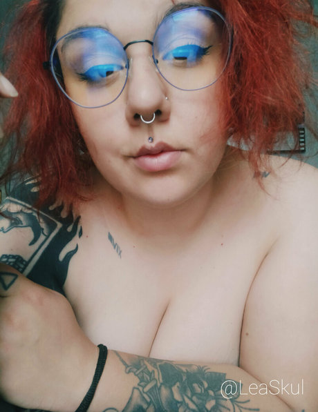 leaskulfree pretty actress img