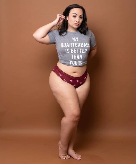 Mary Ank model art pics