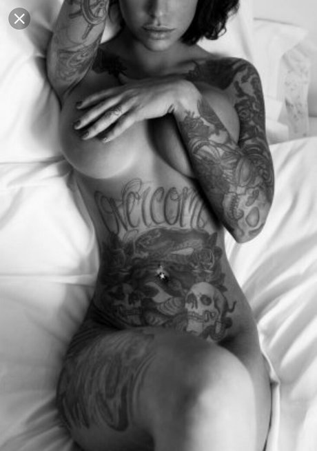 Lolobe4 actress picture