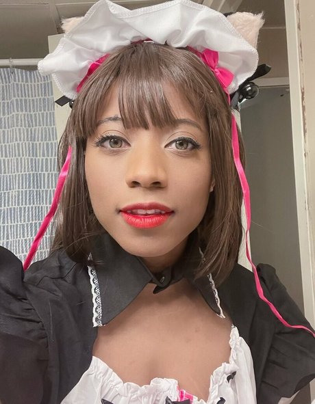 kittyflutevt top model image