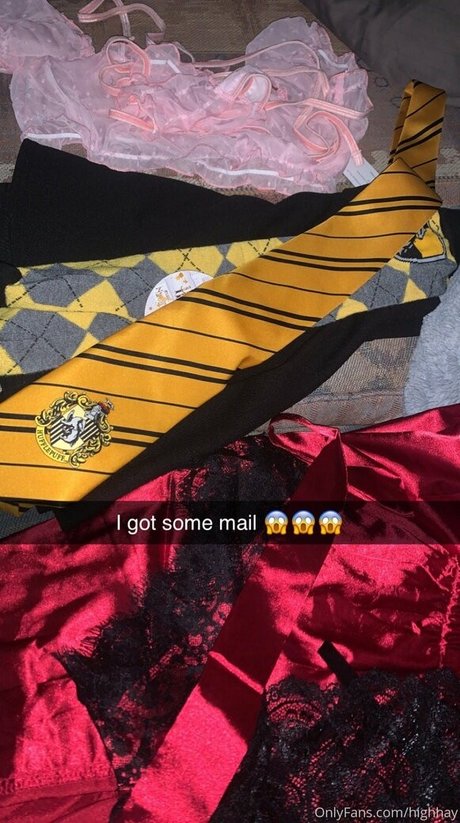 highhay pornstar nudes photo