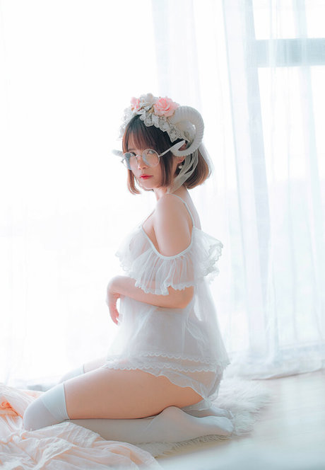 miu cosplayer model sex photos