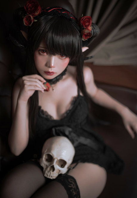 miu cosplayer star photos