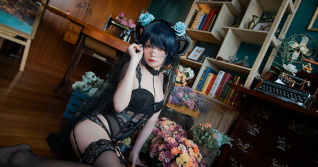 miu cosplayer beautiful model galleries
