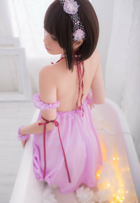 miu cosplayer model naked picture