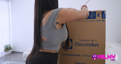 Milky Peru nude pornstar pics