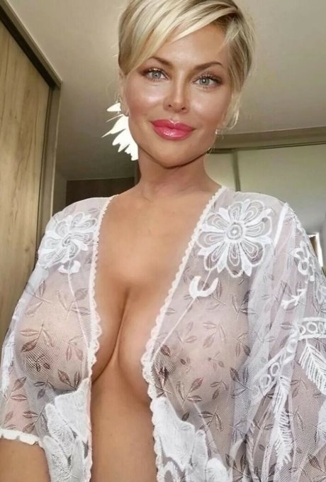 milf masturbation onlyfans porno photo