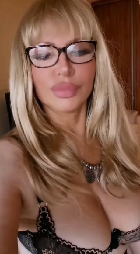 Cheri Lady top star photos