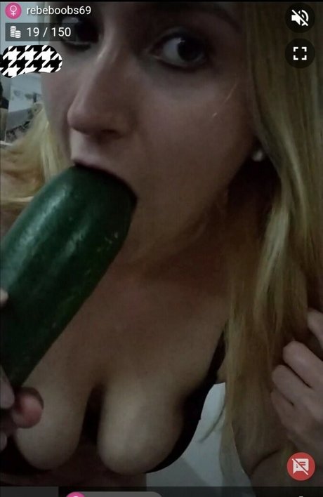 RebeBoobs69 top model gallery