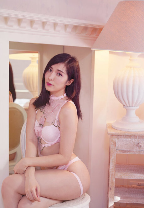 Annchirisu pornstar hd pic