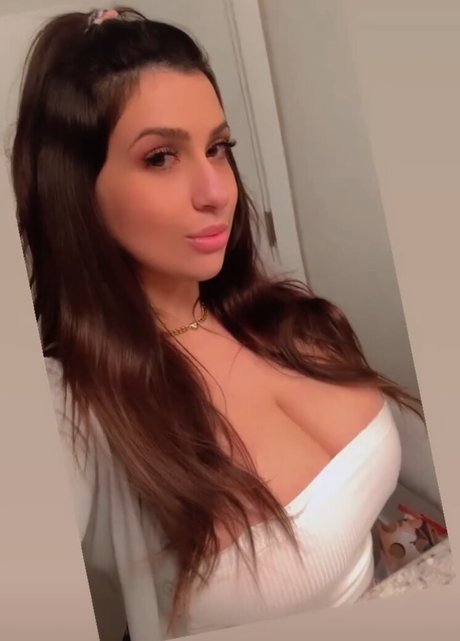 brittaniclegardens model free pics