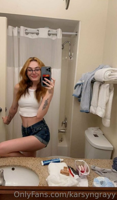 karsyngrayy top model picture