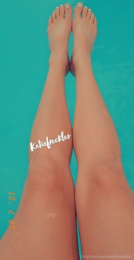 katiefreckles1 star art image