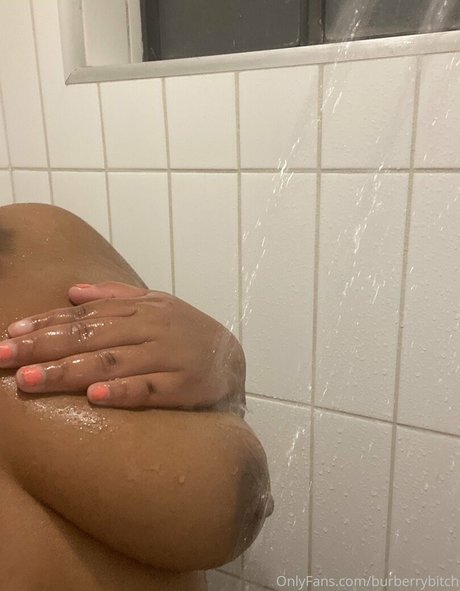 burberrybitch porn star picture