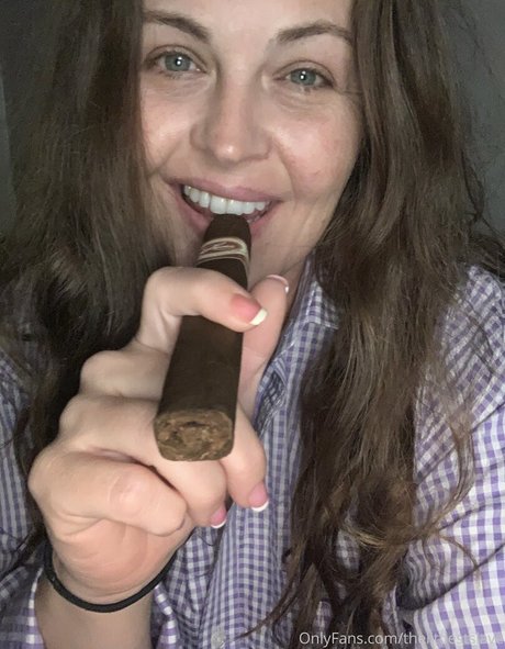 chubby teen onlyfans free nude images