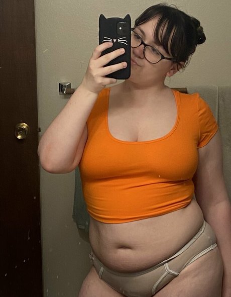 katiebuggz sex model image