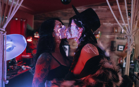 ohrangutangerotica pornstar sexy archive