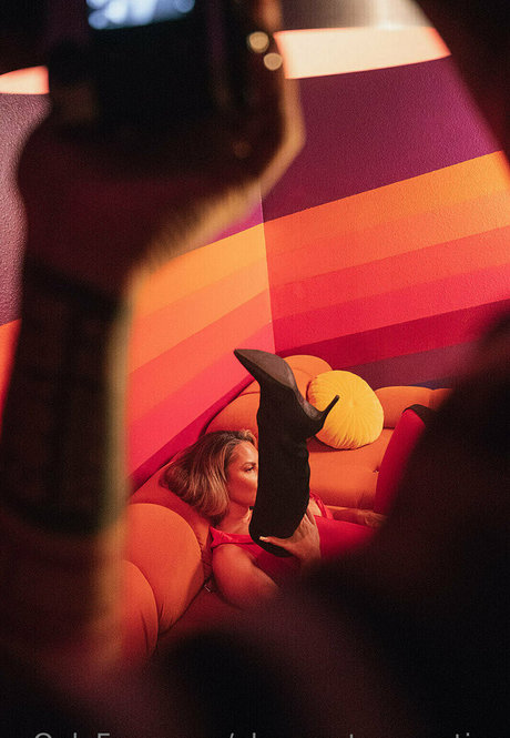 ohrangutangerotica exclusive actress pics