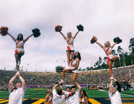 Taylor Johnson Cheer model best pic