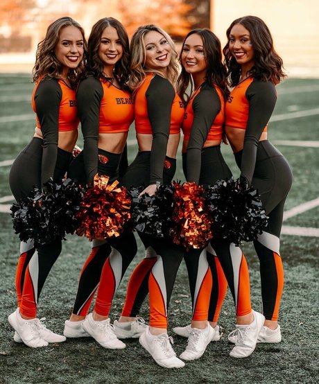 Taylor Johnson Cheer nice model picture