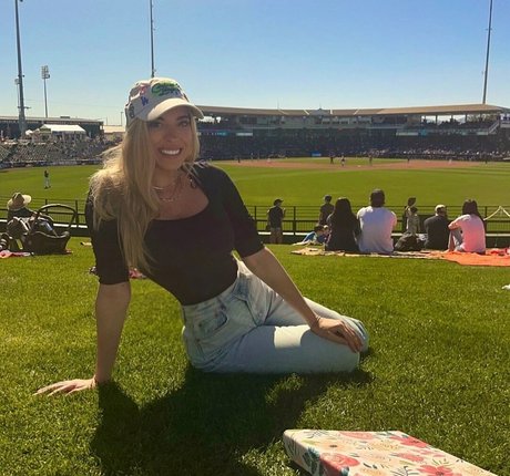 Taylor Mathis pornstar perfect photos