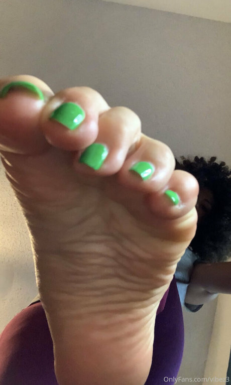 vibez3 art actress archive