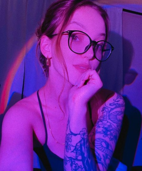 Eralia high quality pornstar image