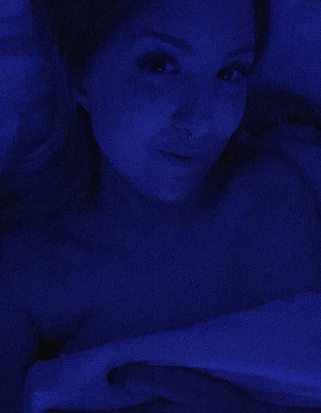 binamusik high quality star pictures