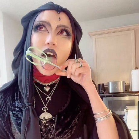 Notyourabg star naked picture