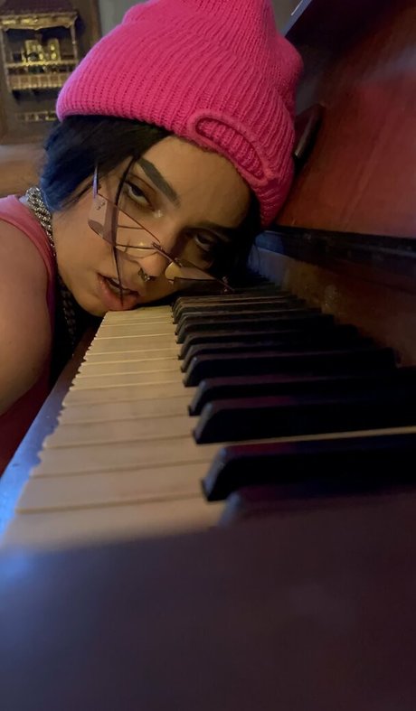 kodabratzz model free picture