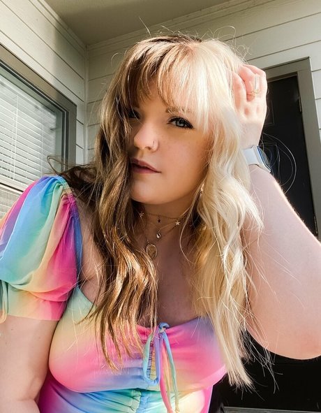 Meg Kaylee model erotic galleries