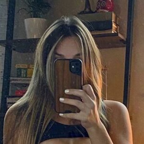 Squadunknown pornstar art photos