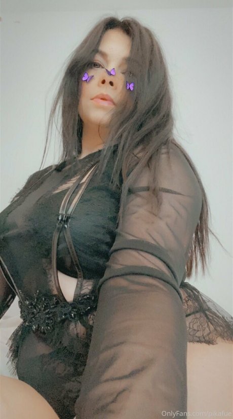 Pikafue star top photos