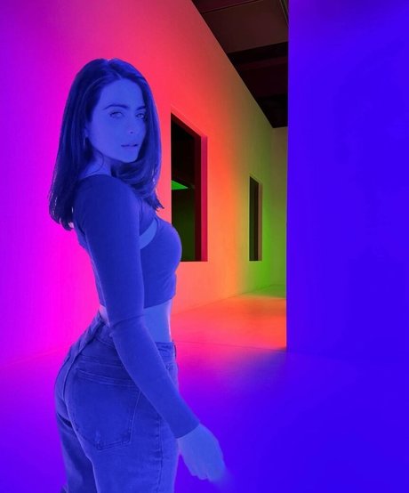 Emeraude Toubia star high quality galleries