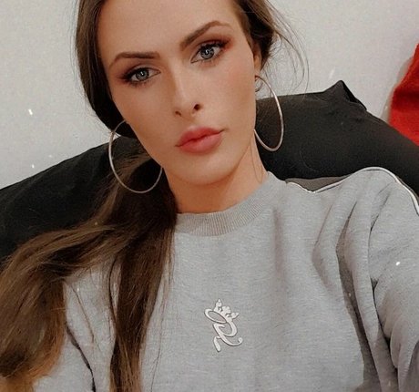 Nikki Harper nudes pornstar pictures