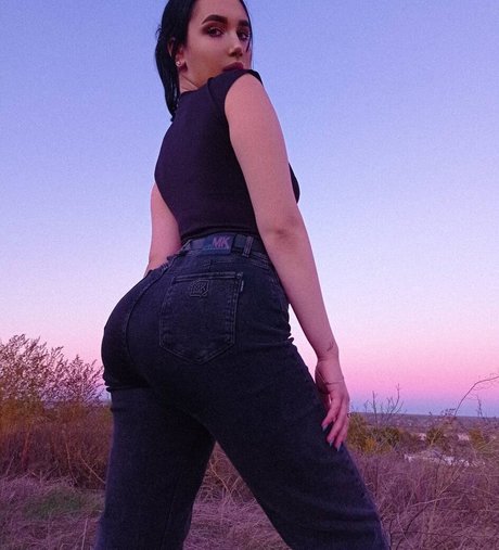 anattienn star hd photo